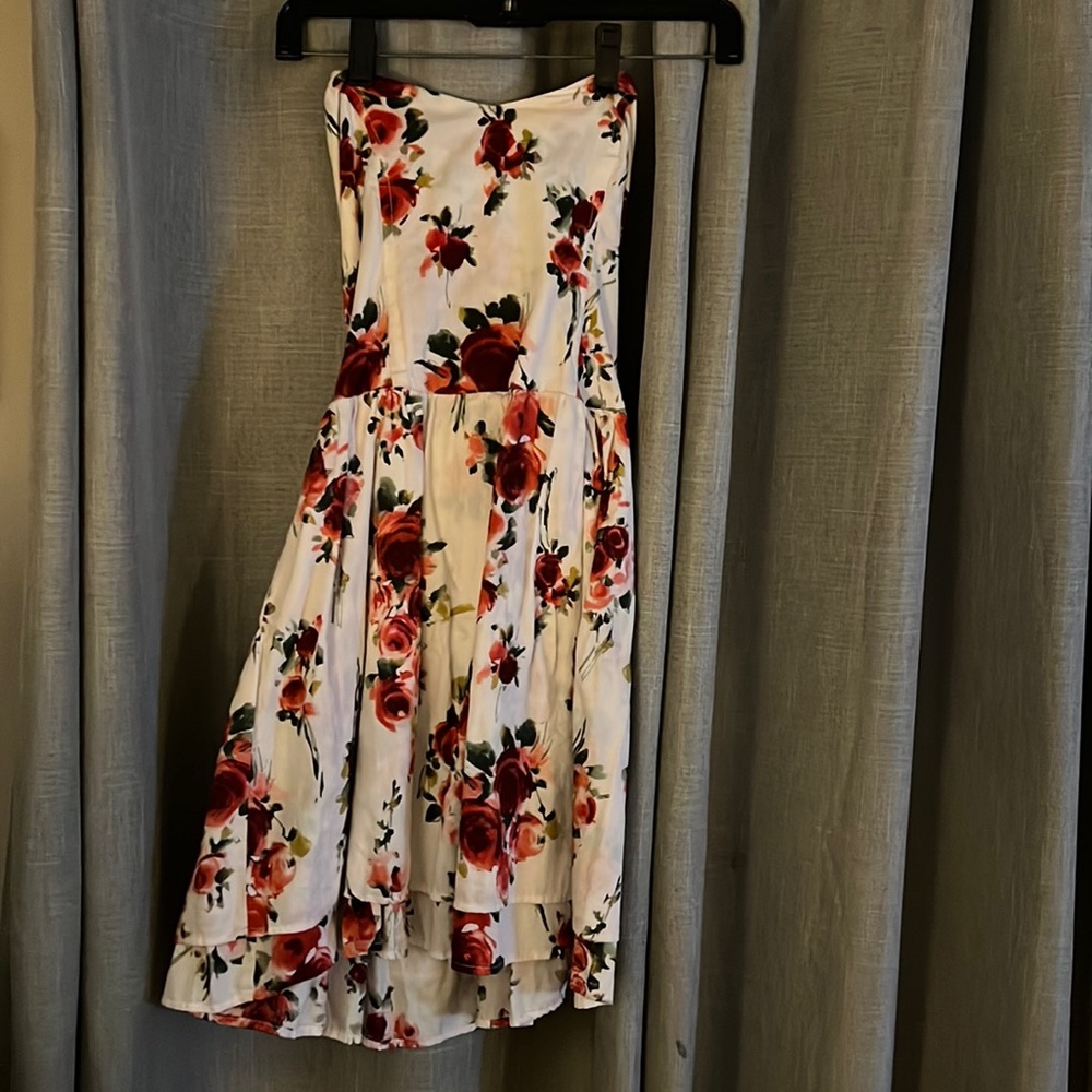 Kimchi Blue floral sundress, sweetheart neckline, layered size: extra small